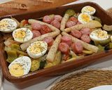 Foto del paso 11 de la receta: Fritada con Espárragos, Longaniza y Huevo Duro
