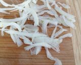Foto del paso 2 de la receta: Champiñones con Gambas y Gulas