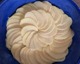 A picture of step 1 of Truffle au gratin.