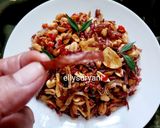 Foto langkah ke 9 dari resep Sambal Keringan Kulit Singkong-Teri-Kacang Renyah dan Yummy.