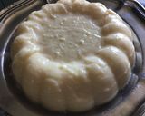 Une image de l'étape 2 de Flan vanille chocolat blanc pralin et amandes.