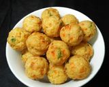Foto langkah ke 3 dari resep Bola-bola mie instan (3 bahan utama).