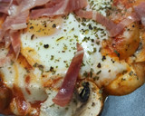 Foto del paso 2 de la receta: Patatas con jamón, queso y huevo "tirao" 🍳🥓