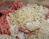 Kötbullar, avagy a híres svéd húsgombóc recept fázis 1 fotója