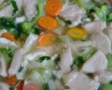 Foto langkah ke 6 dari resep Sop Bakso Aneka Sayur.