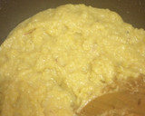A picture of step 5 of Moong dal halwa.