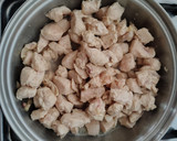 Foto del paso 2 de la receta: Pollo en salsa stroganoff a mi estilo💫