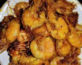 A picture of step 4 of Prawn curry.