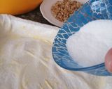 Foto del paso 3 de la receta: Bizcocho de manzana, nueces y pasas