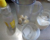 Foto del paso 1 de la receta: Licuado de banana y leche