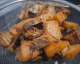 Foto langkah ke 3 dari resep Iwak Asin Telang Asam Manis Pedas.