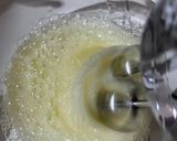 Foto langkah ke 4 dari resep Cinnamon Chiffon Cake.