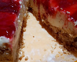 Foto del paso 5 de la receta: Cheesecake de frutilla sin horno