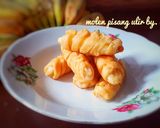 Foto langkah ke 5 dari resep Molen Pisang Ulir.