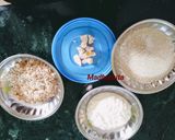 A picture of step 1 of Oats and sooji Omelette.