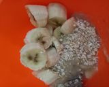 Foto langkah ke 1 dari resep Quaker Banana Overnight Oat.