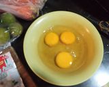 Foto langkah ke 1 dari resep Omellet jamur & Salad.