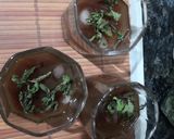 A picture of step 5 of Lemon pudina ice tea.