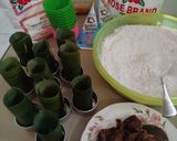 Foto langkah ke 1 dari resep Kue Putu dengan Cetakan.
