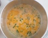 Foto langkah ke 3 dari resep PEPPERONI SPINACH OMELET AIRFYER.