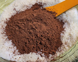 Foto del paso 2 de la receta: Galletitas de Navidad de almendras y cacao