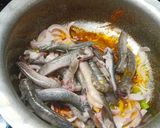 निवटी चे कालवण (फिश) रेसिपी स्टेप 2 फोटो 