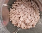A picture of step 1 of Red Poha Kheer.