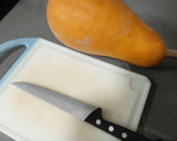 Foto del paso 1 de la receta: Crema de calabaza con chips de alcachofa