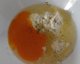 Foto del paso 2 de la receta: Arepa🍳rellena🥯de huevos🥚 cremosos🥛y salchichas🍳🥓🥯