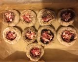 Baconos-tejfölös töltött gomba recept fázis 3 fotója