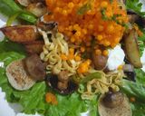 सेगो ऑन अ बेड ऑफ फ्राइड वेजिटेबल्स (Sago On a Bed of Fried Veg) रेसिपी चरण 5 फोटो