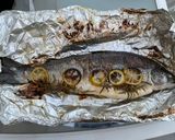 Une image de l'étape 9 de Saumon entier au pesto, romarin et citron vert.