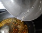 A picture of step 4 of Manchow soup.