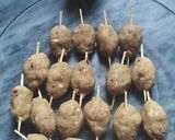 A picture of step 4 of Kabab Lollipops.