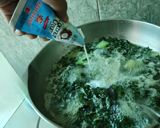 Foto langkah ke 5 dari resep Bobor Daun Singkong dan Labu Siam.