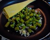 Foto del paso 3 de la receta: PASTA FROLA De Jamón Dulce y Habichuelas al Ajillo...!