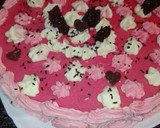 Foto del paso 8 de la receta: Tarta de chocolate blanco y mousse de fresa
