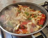 Foto del paso 4 de la receta: Fajitas de pollo especiadas