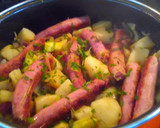 Foto del paso 4 de la receta: Salchichas con papas