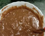 चॉकलेट बिस्कुट केक इन कढाई(chocolate biscuit cake in kadhai recipe in hindi) रेसिपी चरण 2 फोटो