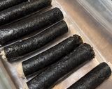 Foto langkah ke 4 dari resep Chicken Nori Rolls.