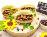 A picture of step 19 of BBQ Chicken Bao.