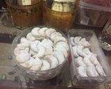 Foto langkah ke 9 dari resep Kue Lebaran: Kue Putri Salju Lumer.