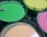 Foto langkah ke 3 dari resep Pudding Roti Rainbow.