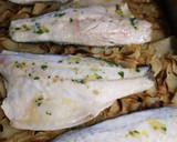 Foto del paso 5 de la receta: Lubina al horno