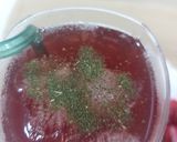 A picture of step 3 of Hibiscus ice tea / refreshing cooled.