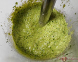 Foto del paso 5 de la receta: Salsa pesto de queso manchego, albahaca y nueces