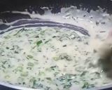 A picture of step 4 of Methi matar malai.