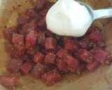 Foto del paso 2 de la receta: Tartar de atún rojo con mahonesa y mostaza dijon