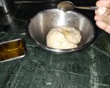 A picture of step 3 of Amritsari aloo kulcha.